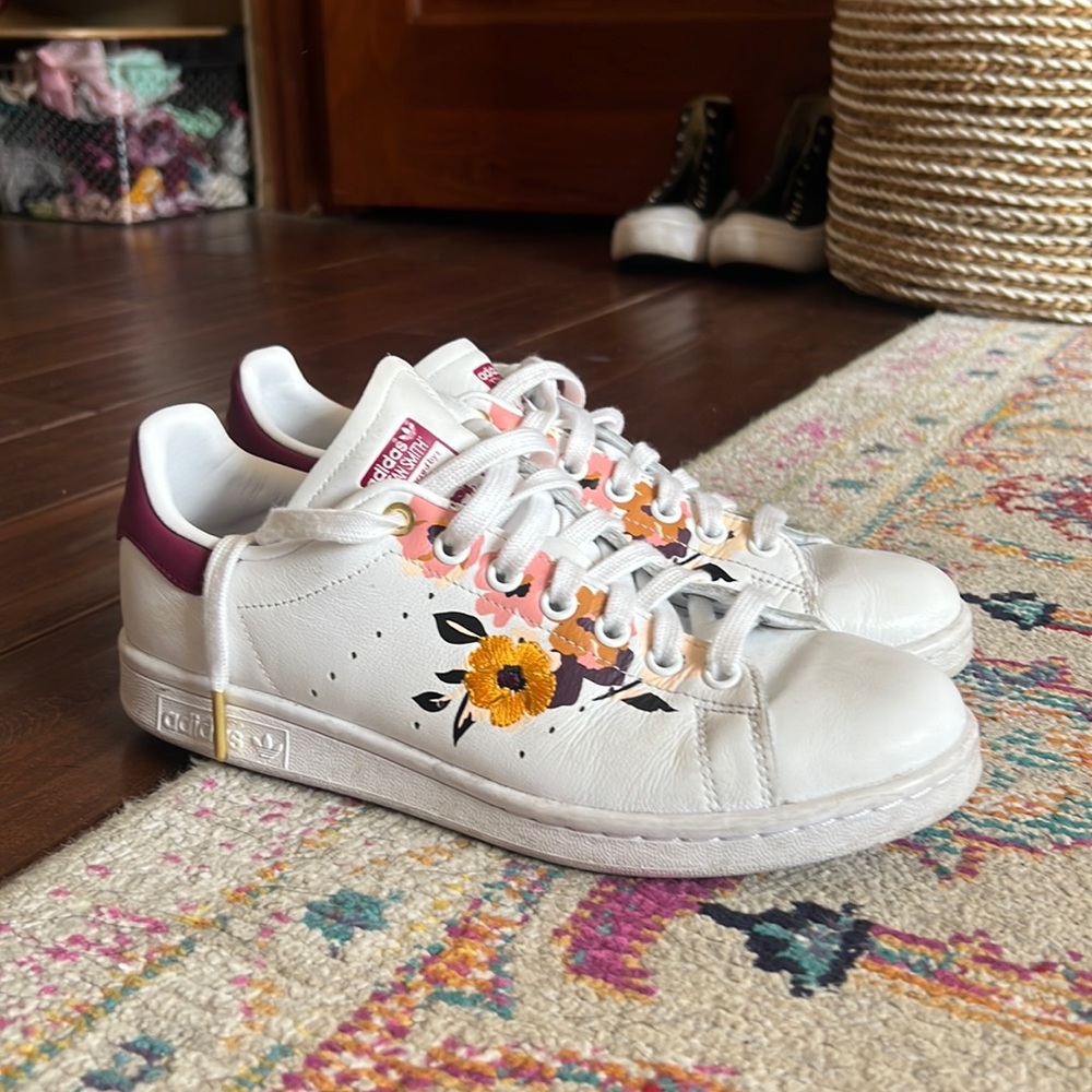 adidas White Floral Women's Shoes